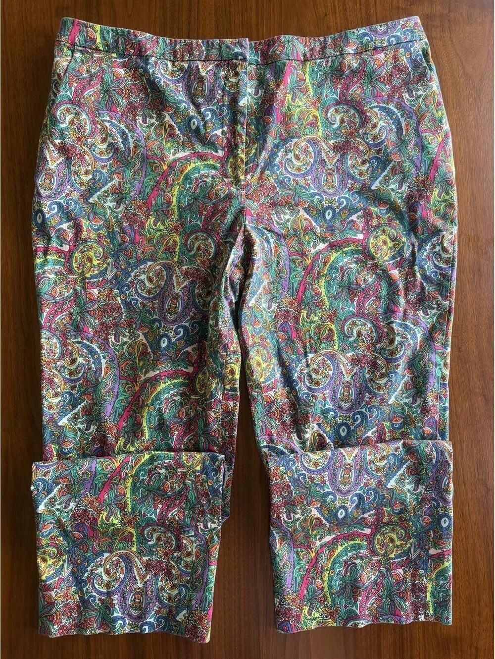 Tommy Hilfiger Women's Multicolor Paisley Print Cropped Pants - Size 16